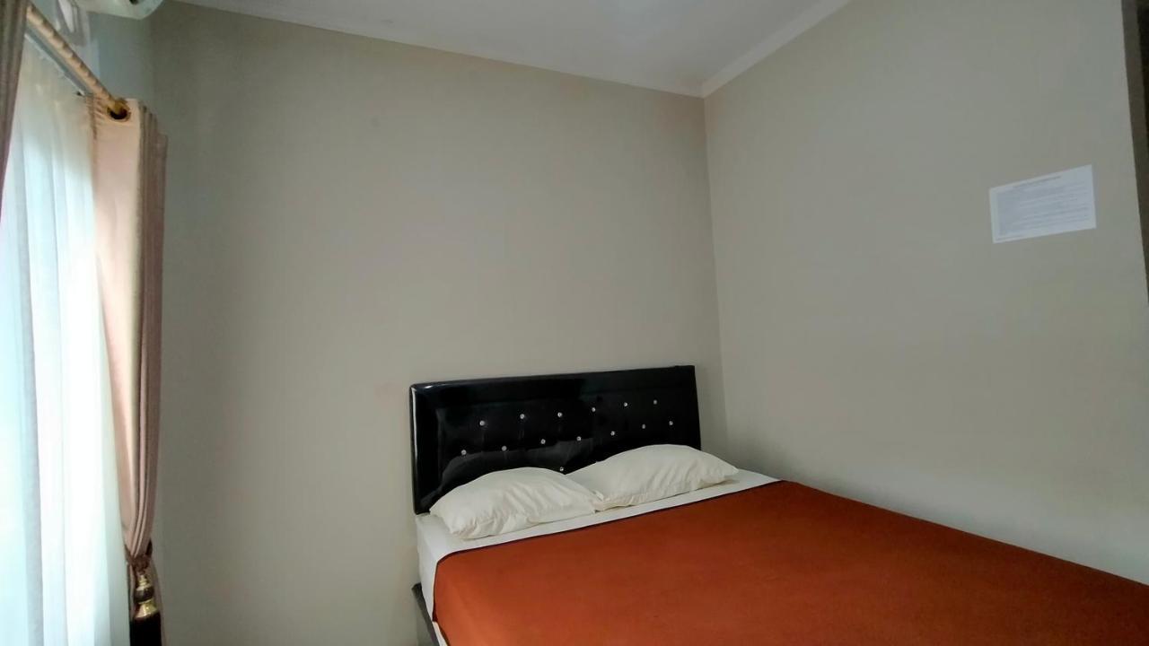 Aqsa Guest House Ciamis Syariah Ngoại thất bức ảnh